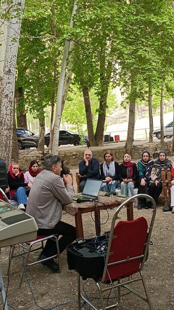 تور هنردرمانی