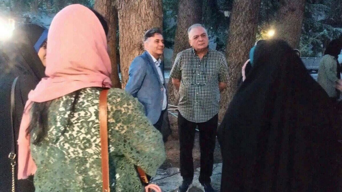 نخستین تور همدلی همراز در باغ خسروشاهی با حضور دکتر مجید اخشابی